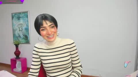 Snapshot of hanna_chloe chatting on April 2026 07:20:02 PM Sara online show from April 2026 07:20:02 PM