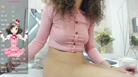 Snapshot of hanna_corne chatting on December 2024 11:43:01 AM HANNA online show from December 2024 11:43:01 AM