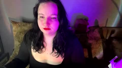 hanna_mildss online show from February 2025 02:46:02 PM