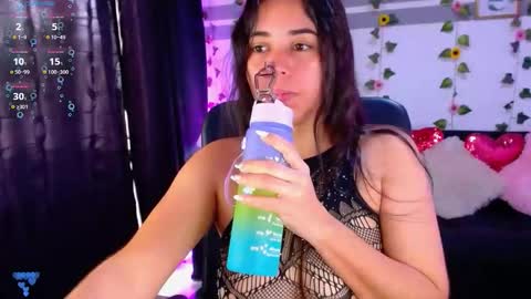 hannaagt online show from November 2025 03:36:02 PM