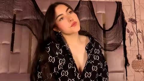 hannacollins_2 online show from October 2025 12:52:02 PM