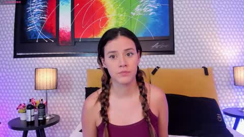 Hanna online show from October 2025 03:54:02 AM