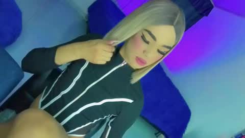 hannah backers online show from November 2025 11:27:02 PM