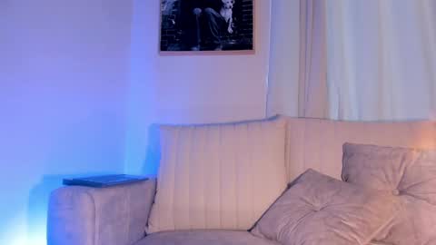 Snapshot of hannahdavisx chatting on December 2024 12:02:01 PM Hannah online show from December 2024 12:02:01 PM