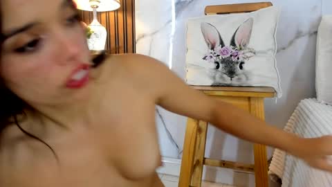 Snapshot of hannahill69 chatting on January 2025 10:13:02 AM Hannahill69 online show from January 2025 10:13:02 AM