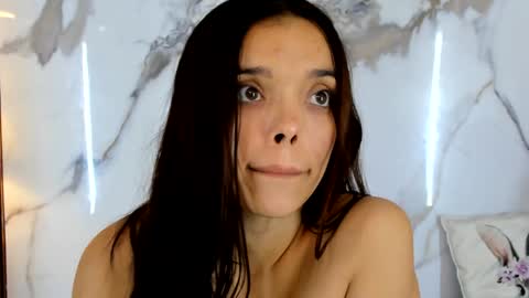Snapshot of hannahill69 chatting on January 2025 10:06:02 AM Hannahill69 online show from January 2025 10:06:02 AM