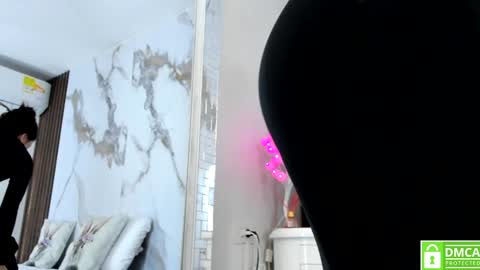 Snapshot of hannahill69 chatting on January 2025 04:15:02 AM Hannahill69 online show from January 2025 04:15:02 AM