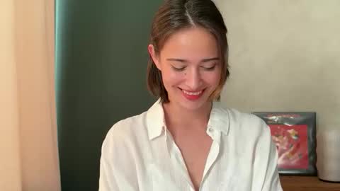 Snapshot of hannahinto chatting on May 2026 01:16:02 PM hannahinto online show from May 2026 01:16:02 PM