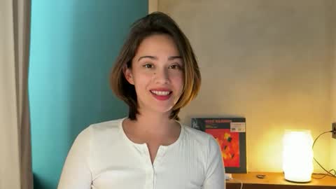 Snapshot of hannahinto chatting on May 2026 03:52:01 PM hannahinto online show from May 2026 03:52:01 PM