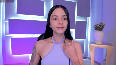 Snapshot of hannahjamesx chatting on September 2025 06:23:02 PM HANNAH J online show from September 2025 06:23:02 PM