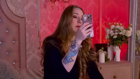 Pearl online show from November 2025 03:38:02 AM