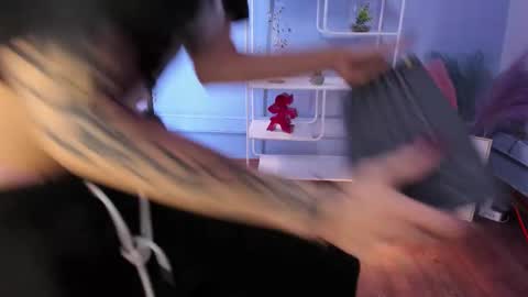 Hannah online show from February 2026 12:43:02 PM