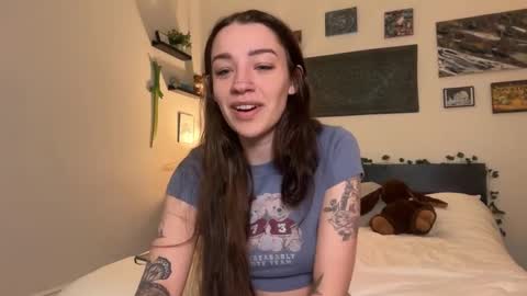 Hannah Taylor online show from March 2026 08:37:01 PM