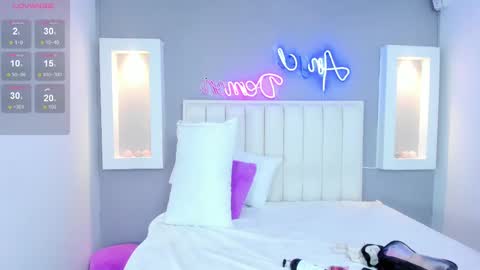 HannaPaola online show from February 2025 02:18:01 AM