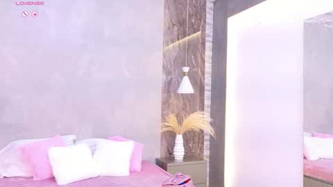 hannaprada1 online show from January 2026 11:47:01 AM