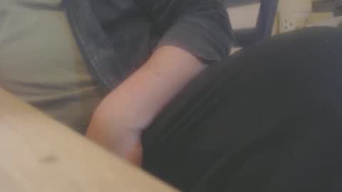 hannes_k online show from October 2025 10:10:01 PM