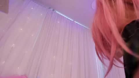 Hannie ws online show from February 2025 04:07:01 PM