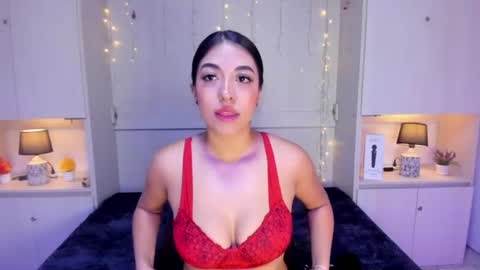 hannyk_ online show from July 2026 04:15:02 AM