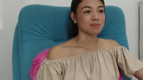 Snapshot of hantonella chatting on January 2025 03:19:01 PM Anto online show from January 2025 03:19:01 PM