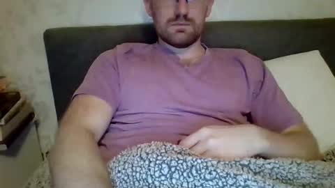 Snapshot of happiestcat69er chatting on November 2025 08:31:01 PM Happiestcat online show from November 2025 08:31:01 PM