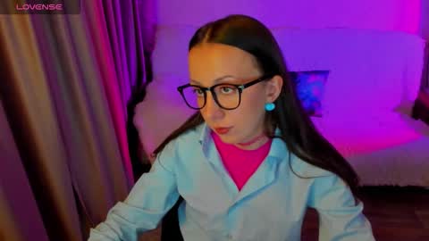 Stephanie online show from January 2026 06:32:02 PM