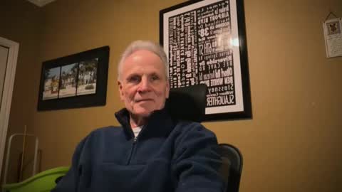 Snapshot of hard4_all_2see chatting on January 2025 12:33:01 AM hard4_all_2see online show from January 2025 12:33:01 AM