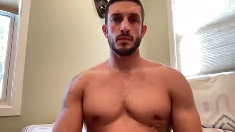 hard_runner_ online show from October 2025 02:49:01 PM