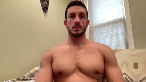 hard_runner_ online show from November 2025 04:08:01 PM