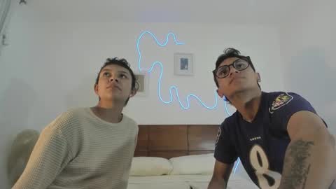 Snapshot of hardcoreheat_ind chatting on February 2026 01:59:02 AM kade and demi independent models online show from February 2026 01:59:02 AM