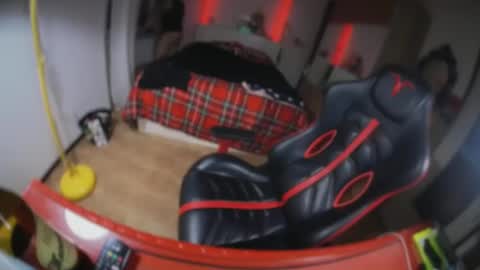 Snapshot of hardmattsteel chatting on December 2024 10:16:01 PM MATTSTEEL - ITALIAN STALLION online show from December 2024 10:16:01 PM