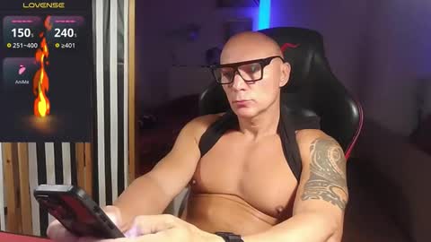 Snapshot of hardmattsteel chatting on October 2025 09:54:01 AM MATTSTEEL - ITALIAN STALLION online show from October 2025 09:54:01 AM