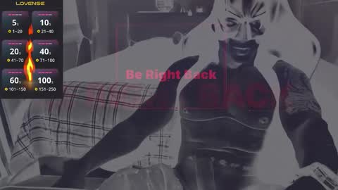 Snapshot of hardmattsteel chatting on November 2025 05:37:02 PM MATTSTEEL - ITALIAN STALLION online show from November 2025 05:37:02 PM