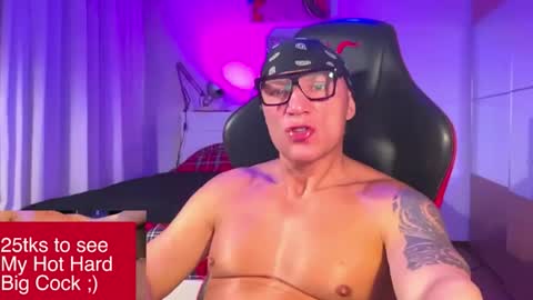 Snapshot of hardmattsteel chatting on November 2025 11:25:01 AM MATTSTEEL - ITALIAN STALLION online show from November 2025 11:25:01 AM