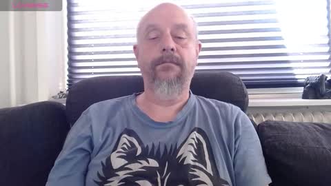 MrLazy online show from September 2025 10:19:01 AM