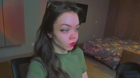 Snapshot of haribo_asmr chatting on January 2025 07:42:01 AM Miss Hari online show from January 2025 07:42:01 AM