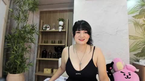 Harimoon online show from November 2025 03:27:01 AM