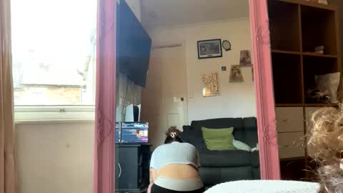 Snapshot of harleeyb chatting on March 2026 09:26:02 AM harleeyb online show from March 2026 09:26:02 AM