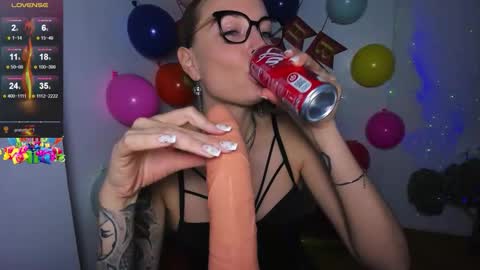 Tasya online show from December 2025 05:18:02 PM