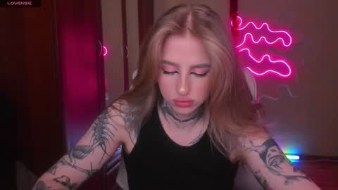Snapshot of harley_kimm chatting on December 2024 05:56:01 AM Julia online show from December 2024 05:56:01 AM