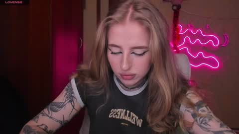 Snapshot of harley_kimm chatting on January 2025 05:08:01 AM Julia online show from January 2025 05:08:01 AM