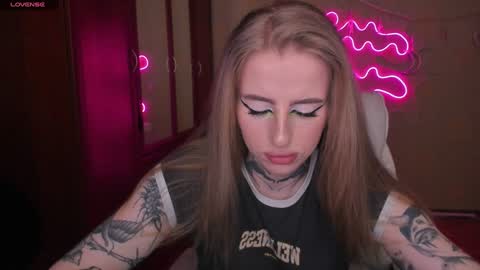 Snapshot of harley_kimm chatting on January 2025 05:03:02 AM Julia online show from January 2025 05:03:02 AM
