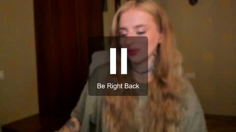 Snapshot of harley_kimm chatting on September 2025 06:02:02 AM Julia online show from September 2025 06:02:02 AM