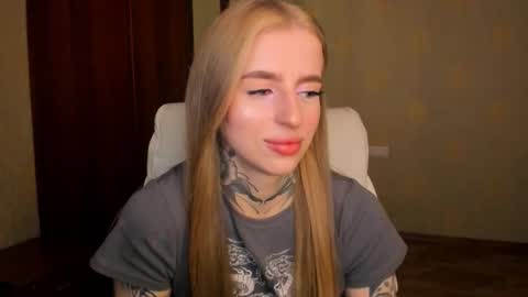Snapshot of harley_kimm chatting on September 2025 05:31:01 AM Julia online show from September 2025 05:31:01 AM