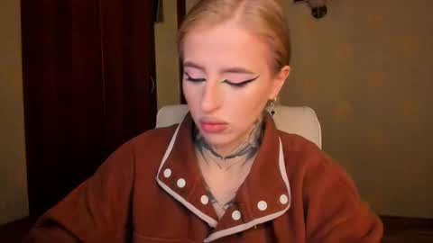 Snapshot of harley_kimm chatting on October 2025 05:39:01 AM Julia online show from October 2025 05:39:01 AM