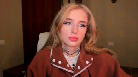 Snapshot of harley_kimm chatting on October 2025 05:39:02 AM Julia online show from October 2025 05:39:02 AM