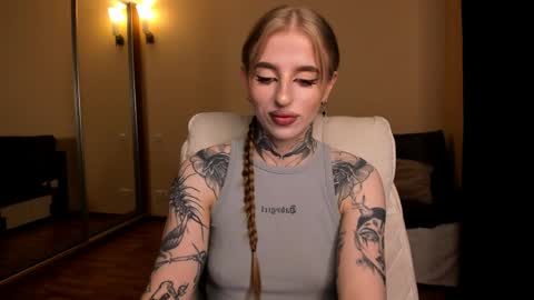 Snapshot of harley_kimm chatting on May 2026 04:54:02 AM Julia online show from May 2026 04:54:02 AM