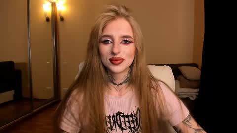 Snapshot of harley_kimm chatting on June 2026 05:49:02 AM Julia online show from June 2026 05:49:02 AM