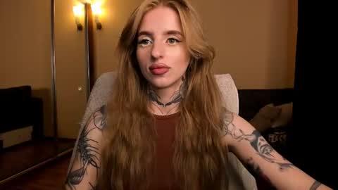 Snapshot of harley_kimm chatting on July 2026 06:05:01 AM Julia online show from July 2026 06:05:01 AM