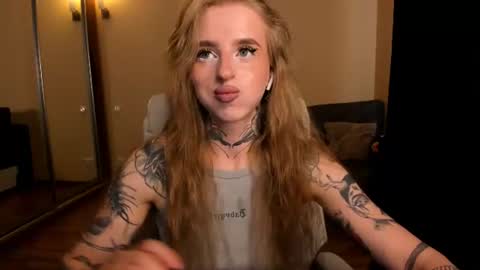 Snapshot of harley_kimm chatting on July 2026 05:54:02 AM Julia online show from July 2026 05:54:02 AM