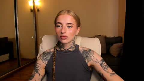 Snapshot of harley_kimm chatting on August 2026 05:21:02 AM Julia online show from August 2026 05:21:02 AM
